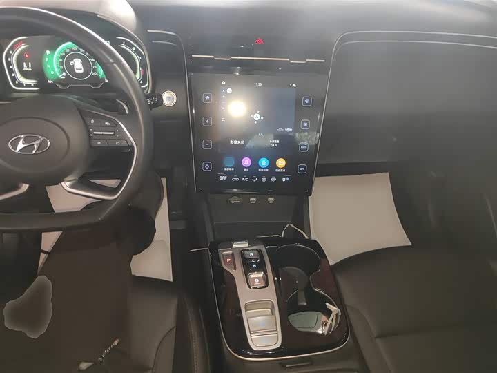 Фото 10 - Hyundai Tucson L