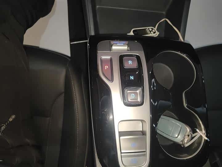 Фото 14 - Hyundai Tucson L