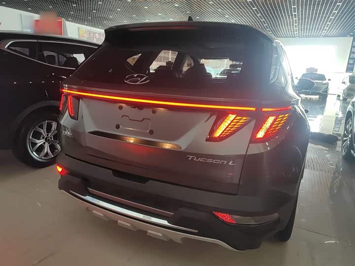 Фото 6 - Hyundai Tucson L