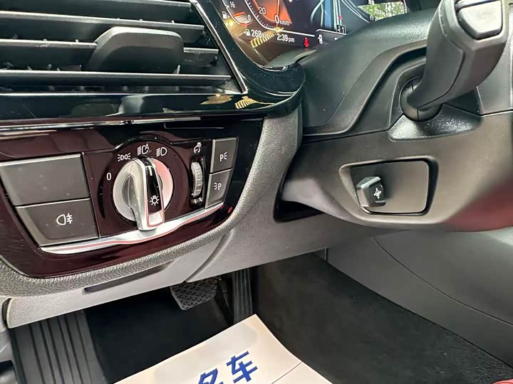 Фото 12 - BMW 5 Series