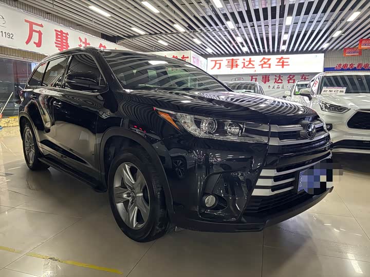 Фото 3 - Toyota Highlander