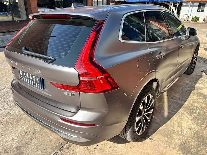 Фото 11 - Volvo XC60