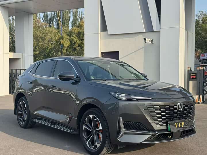 Фото 3 - Changan UNI-K Hybrid