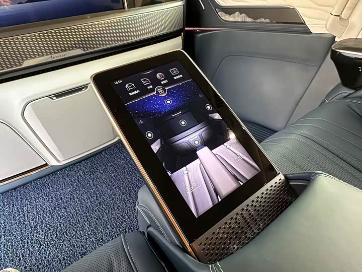 Фото 11 - Buick GL8 Century