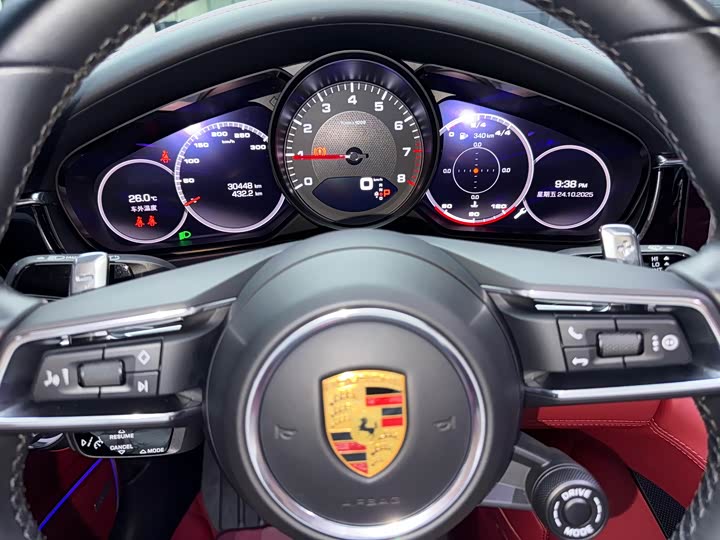 Фото 19 - Porsche Panamera