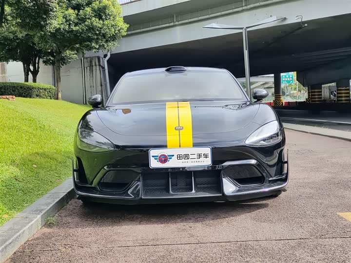 Фото 2 - Xiaomi SU7 Ultra