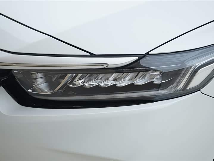 Фото 14 - Honda Inspire