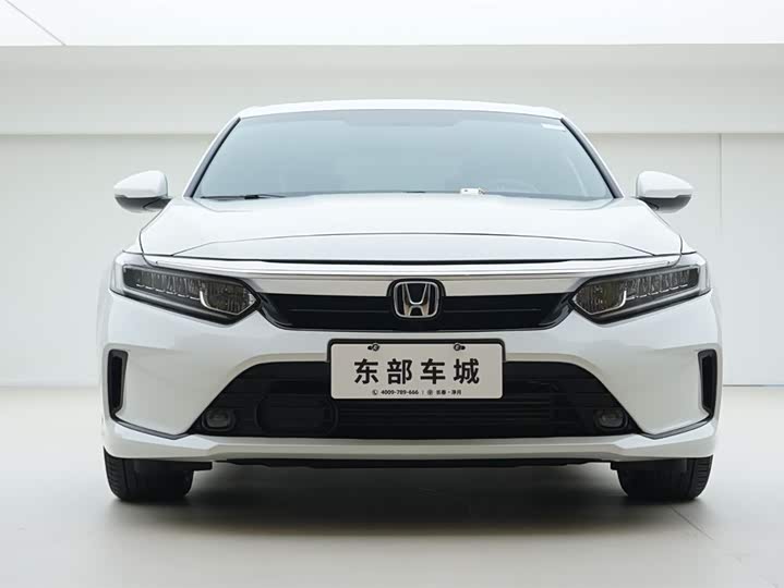 Фото 2 - Honda Inspire