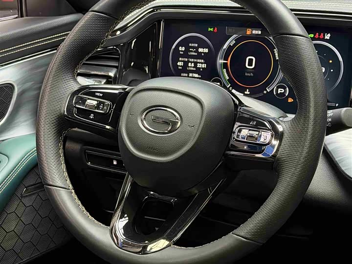 Фото 12 - GAC Trumpchi GS8