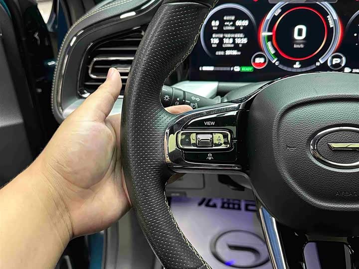 Фото 21 - GAC Trumpchi GS8