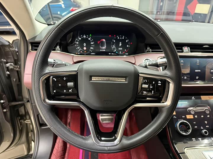 Фото 11 - Land Rover Range Rover Evoque L