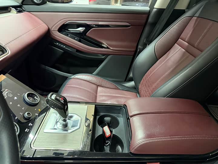 Фото 13 - Land Rover Range Rover Evoque L