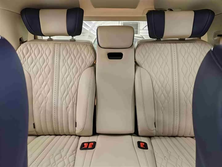 Фото 12 - Buick GL8 ES