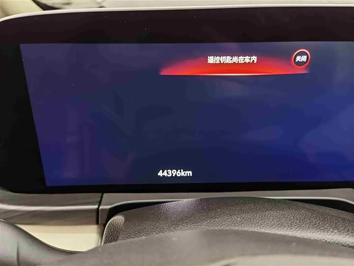 Фото 21 - Buick GL8 ES