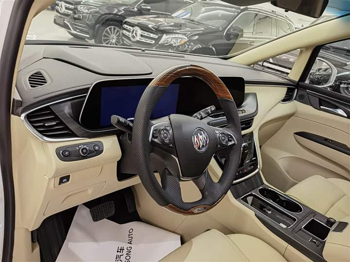 Фото 9 - Buick GL8 ES