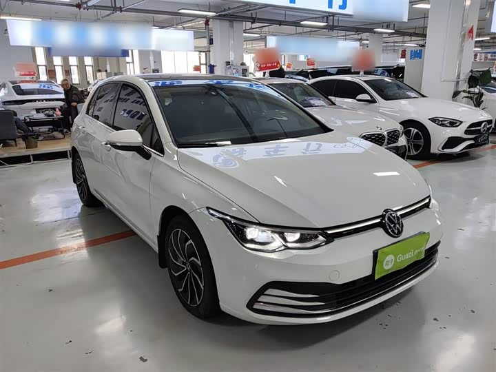 Фото 4 - Volkswagen Golf