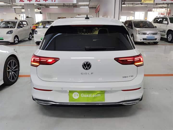 Фото 6 - Volkswagen Golf