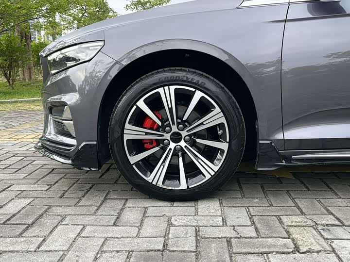 Фото 10 - Geely Preface