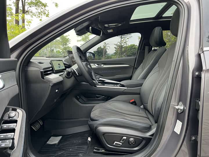 Фото 12 - Geely Preface