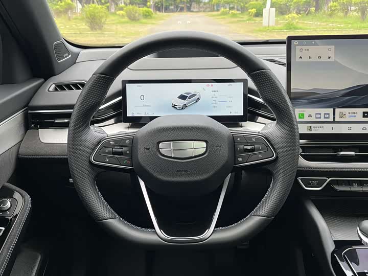 Фото 15 - Geely Preface