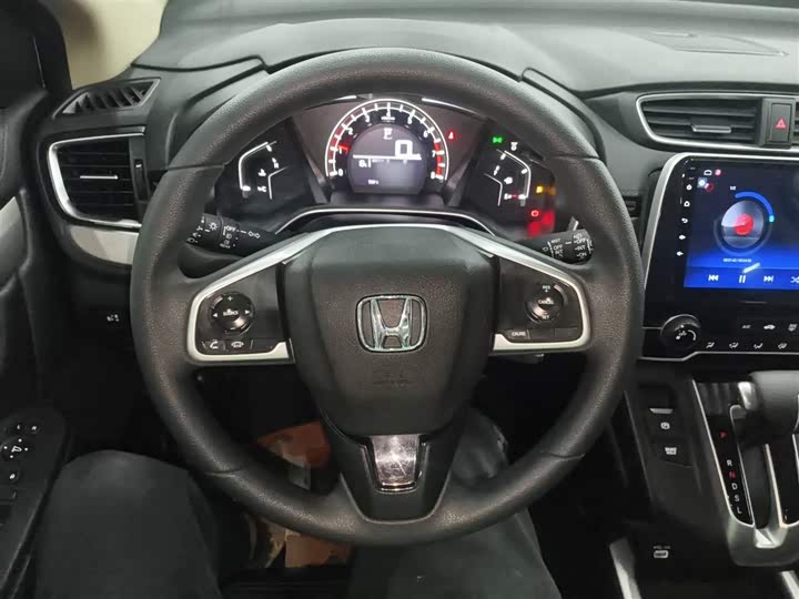 Фото 14 - Honda CR-V