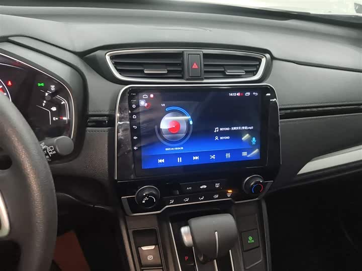 Фото 16 - Honda CR-V