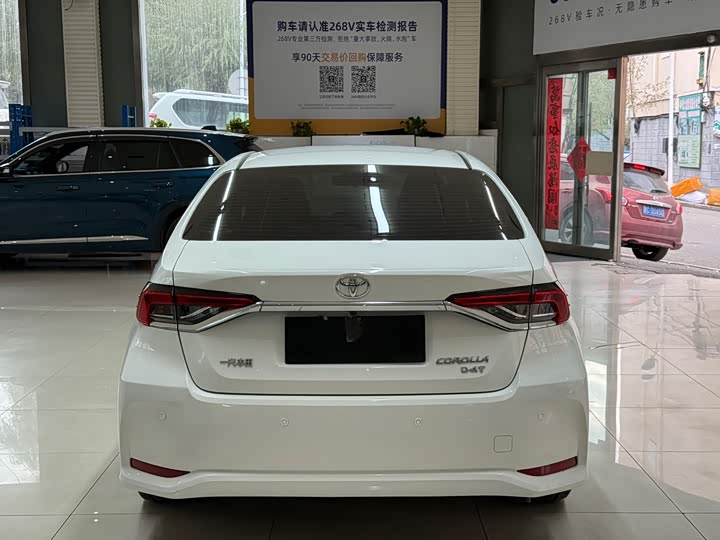 Фото 5 - Toyota Corolla