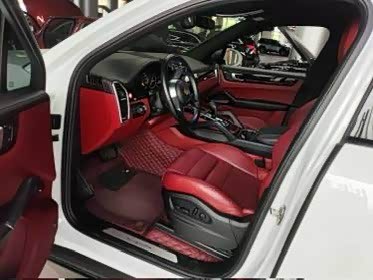 Фото 2 - Porsche Cayenne Hybrid