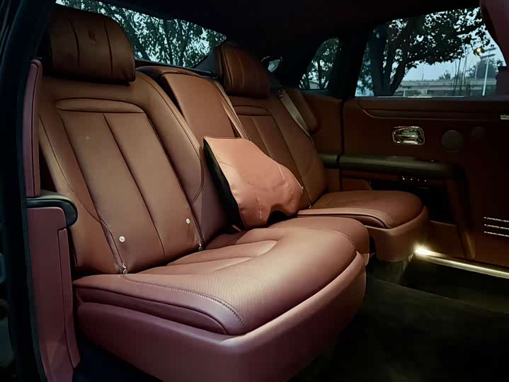 Фото 13 - Rolls-Royce Ghost