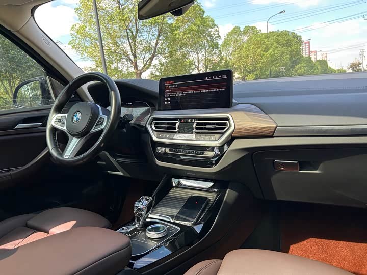 Фото 15 - BMW X3