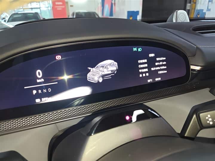 Фото 12 - Zeekr 7X