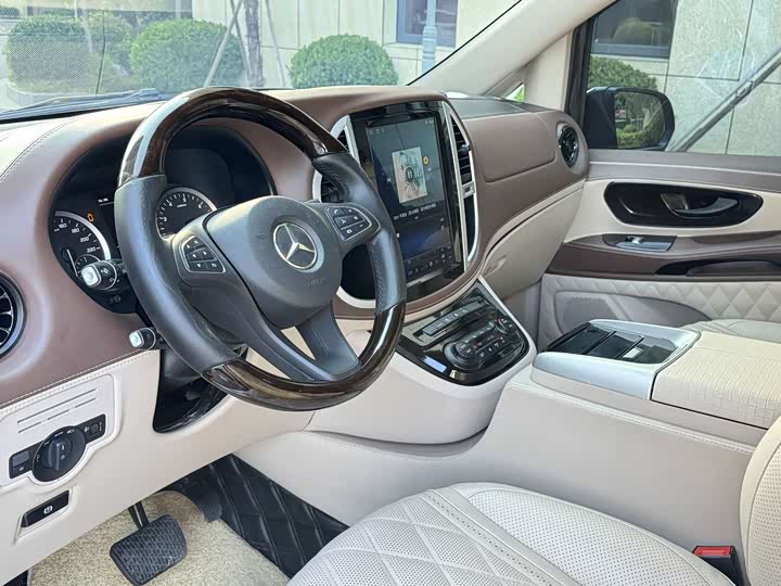 Фото 7 - Mercedes-Benz Vito