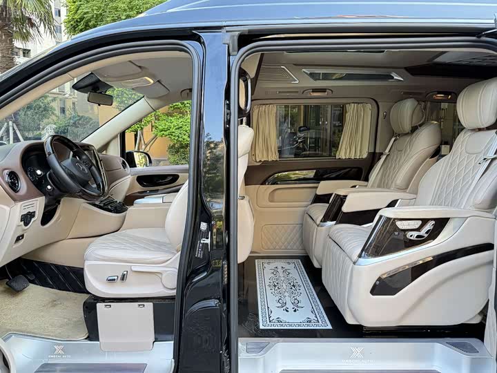 Фото 9 - Mercedes-Benz Vito