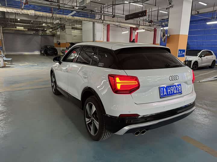 Фото 7 - Audi Q2L