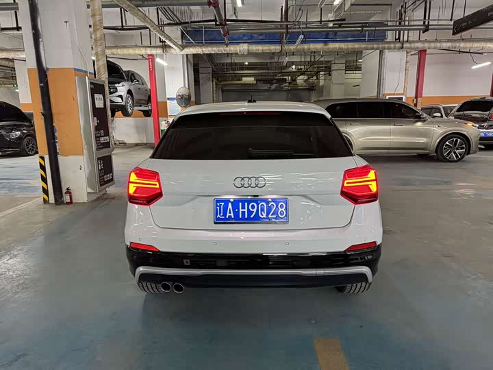 Фото 8 - Audi Q2L