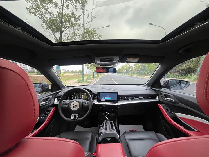 Фото 11 - MG Motor 5