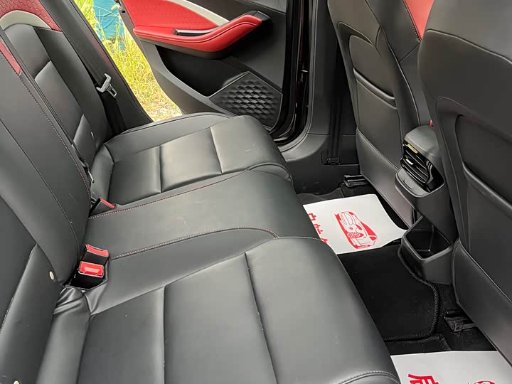 Фото 13 - MG Motor 5