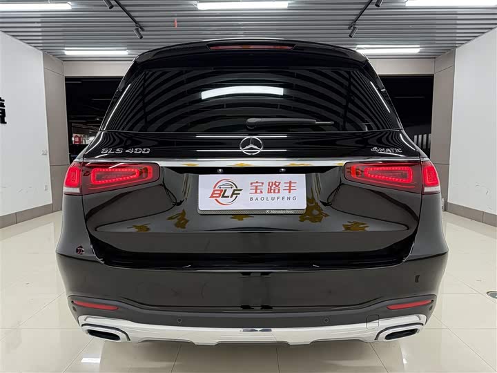 Фото 16 - Mercedes-Benz GLS-Class