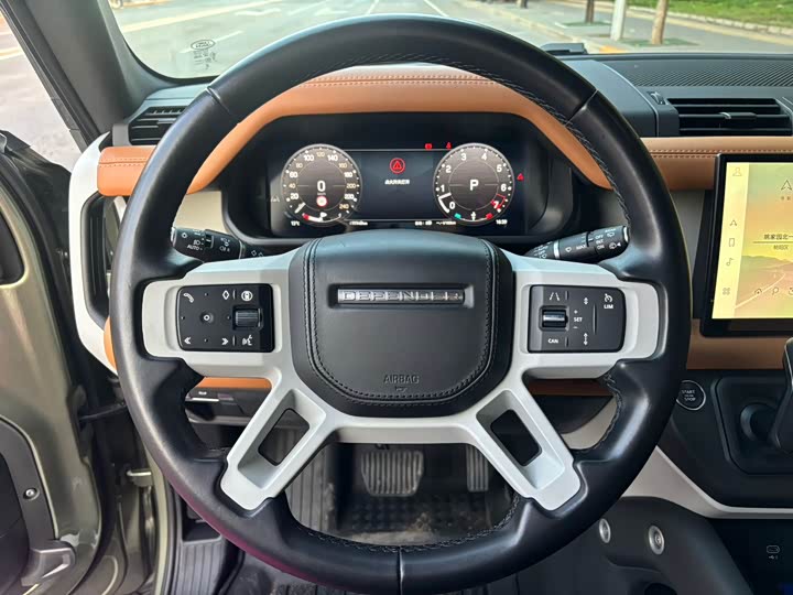 Фото 11 - Land Rover Defender