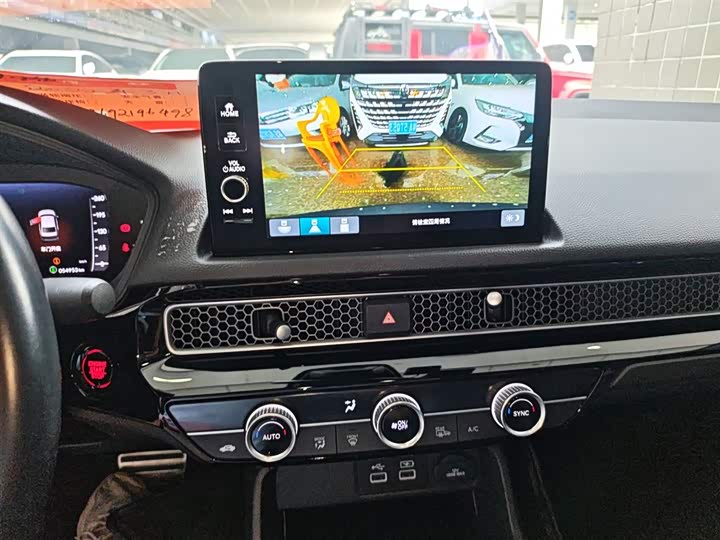 Фото 13 - Honda Civic