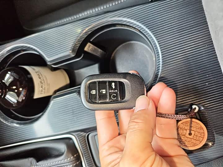 Фото 9 - Honda Civic