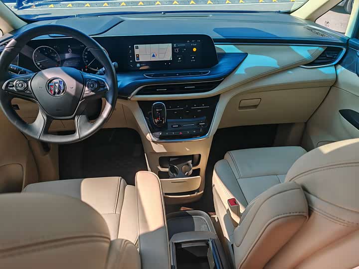 Фото 11 - Buick GL8 ES