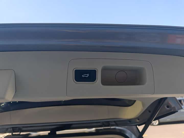 Фото 14 - Buick GL8 ES