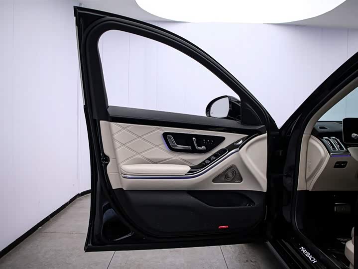 Фото 11 - Mercedes-Benz Maybach S-Class