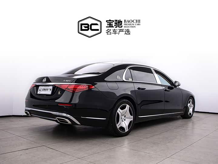 Фото 3 - Mercedes-Benz Maybach S-Class