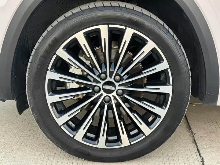 Фото 18 - Geely Monjaro Thor Hybrid