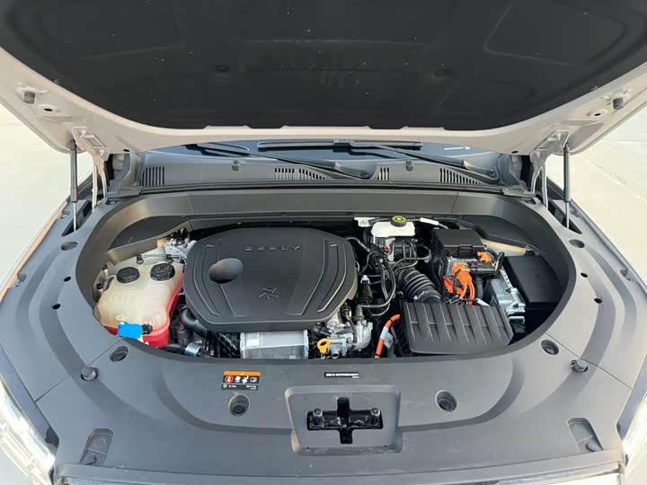 Фото 19 - Geely Monjaro Thor Hybrid