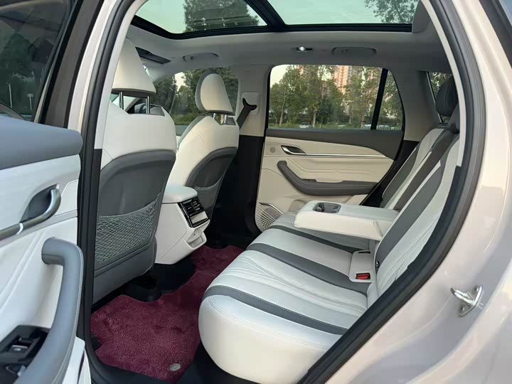 Фото 8 - Geely Monjaro Thor Hybrid