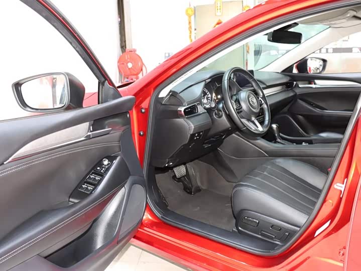 Фото 11 - Mazda Atenza