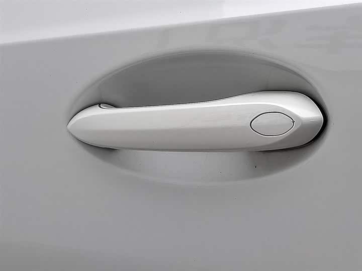 Фото 18 - BMW 3 Series